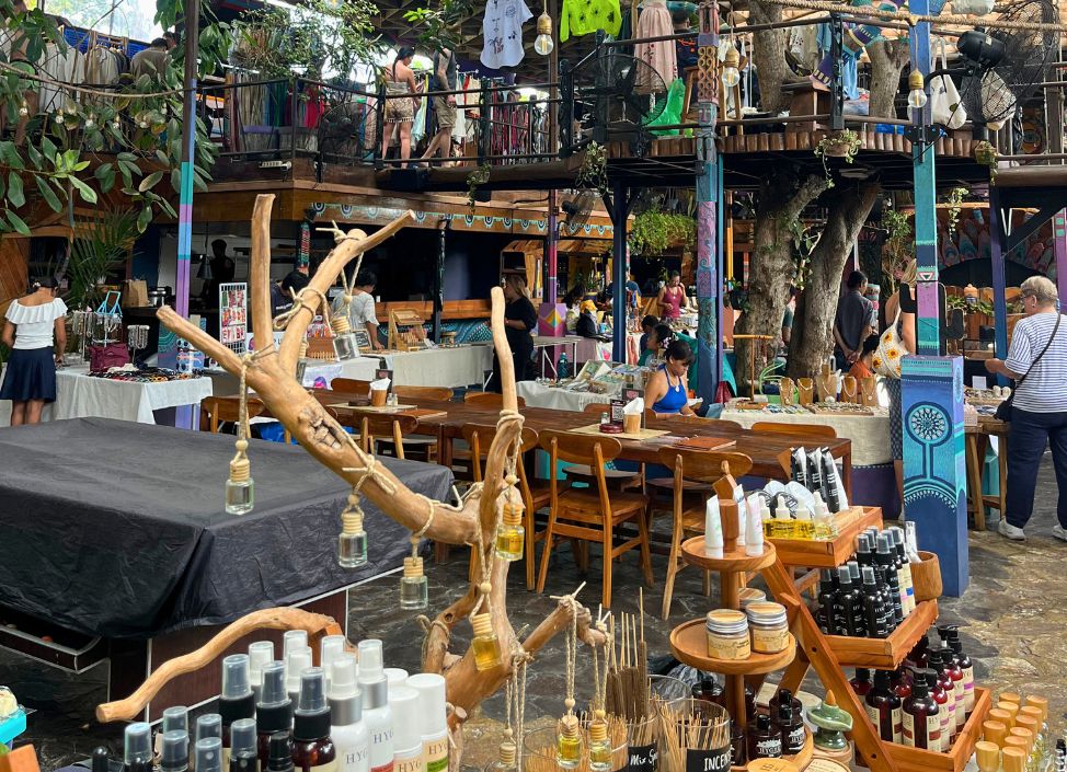 hatch-market-sunday-place-to-be