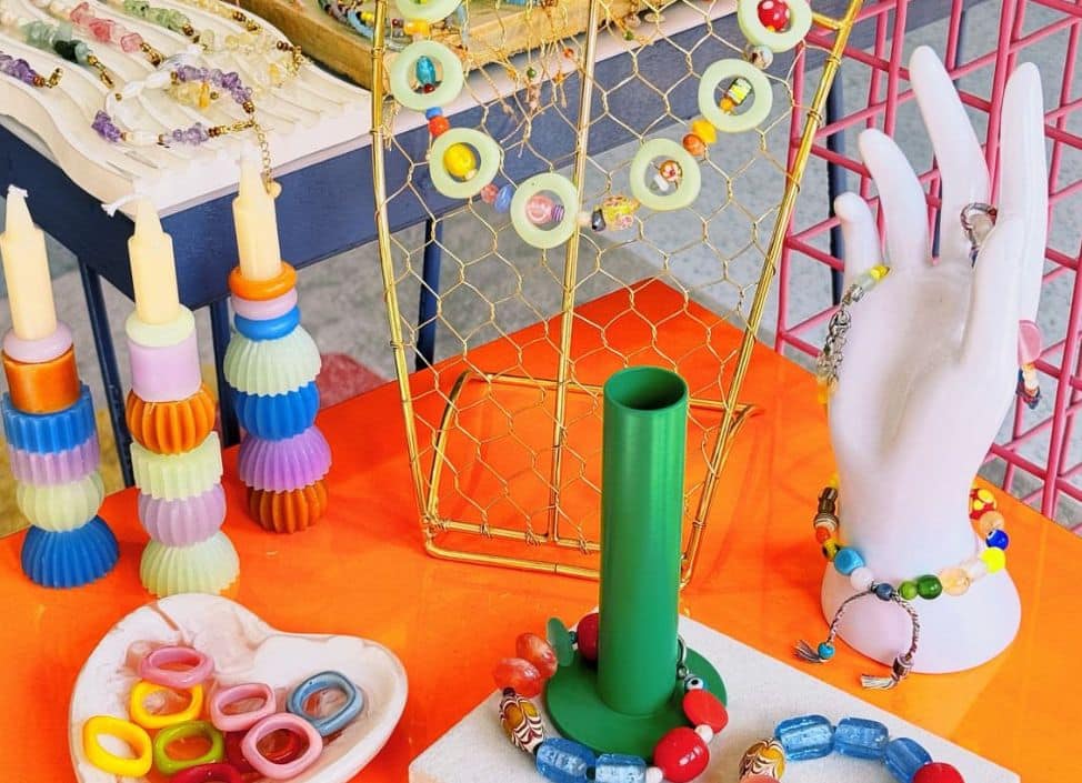 warung-cenana-market-jewlery