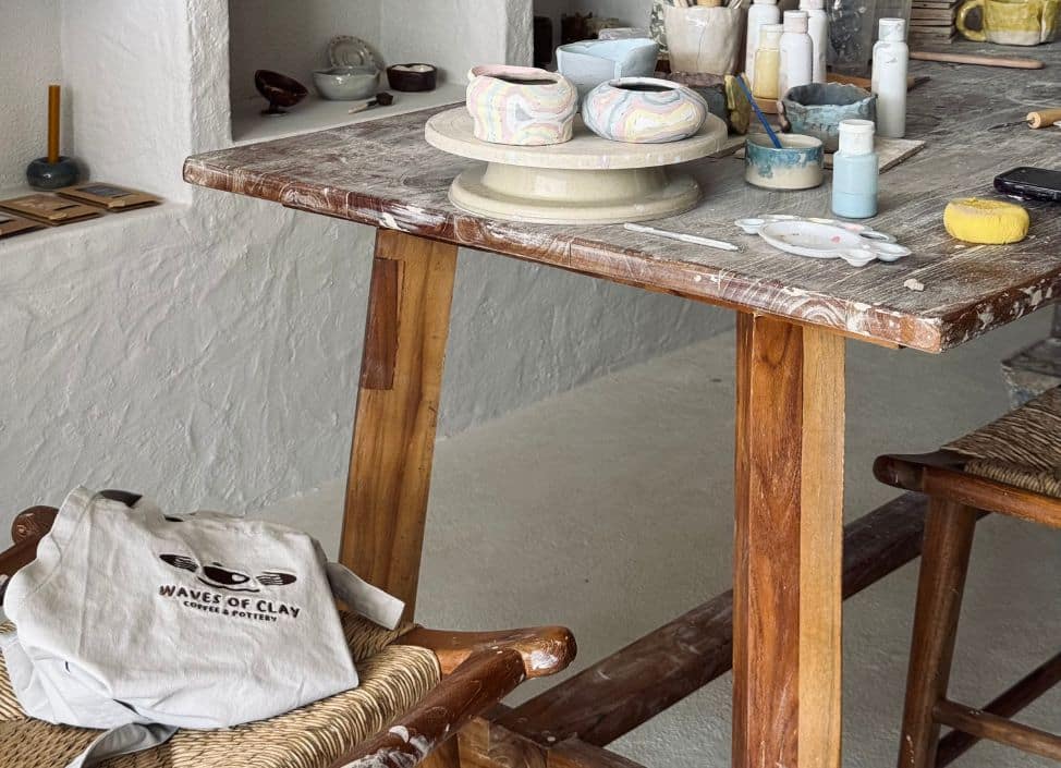 waves-of-clay-uluwatu-details