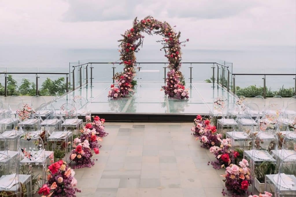 Elegant wedding ceremony at Tirtha Bali overlooking the Indian Ocean