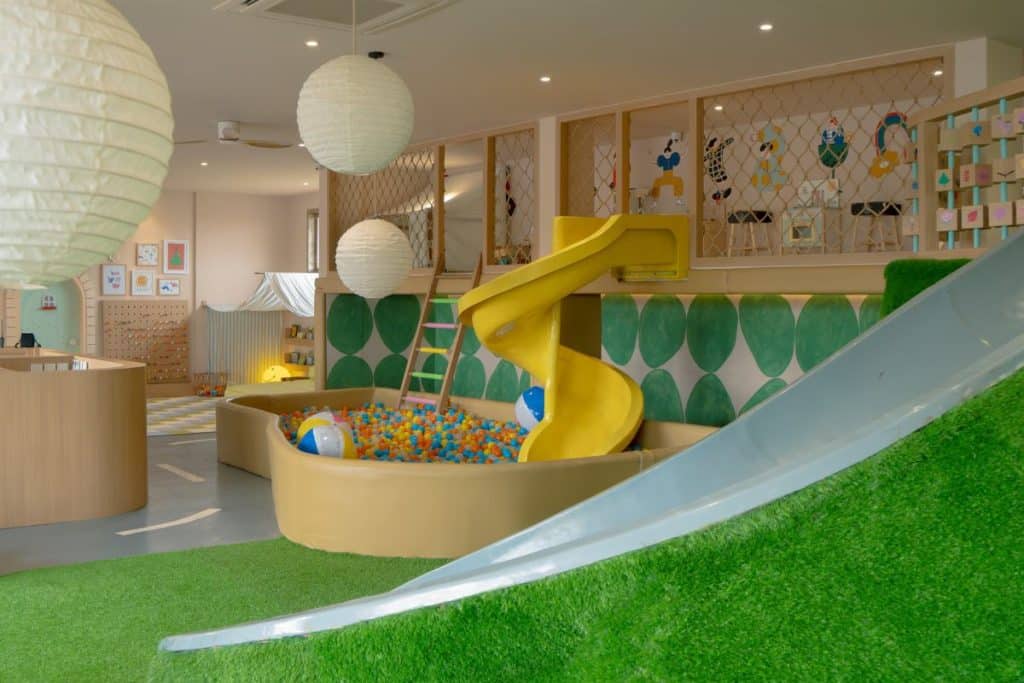 Smiley Playhouse indoor playground in Bali for children