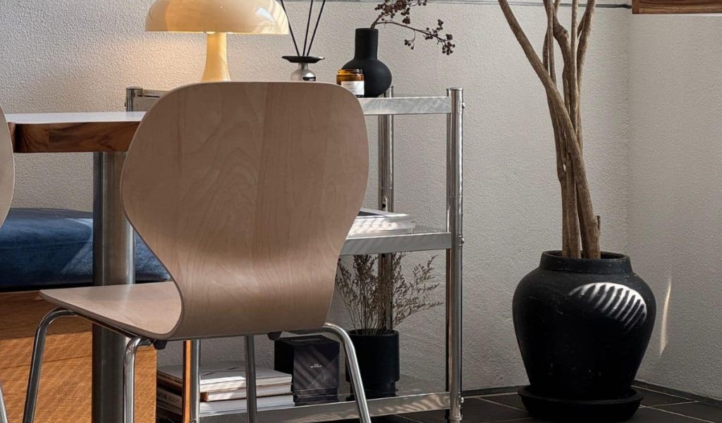 Elegant interior of Raincoat Coffee in Canggu