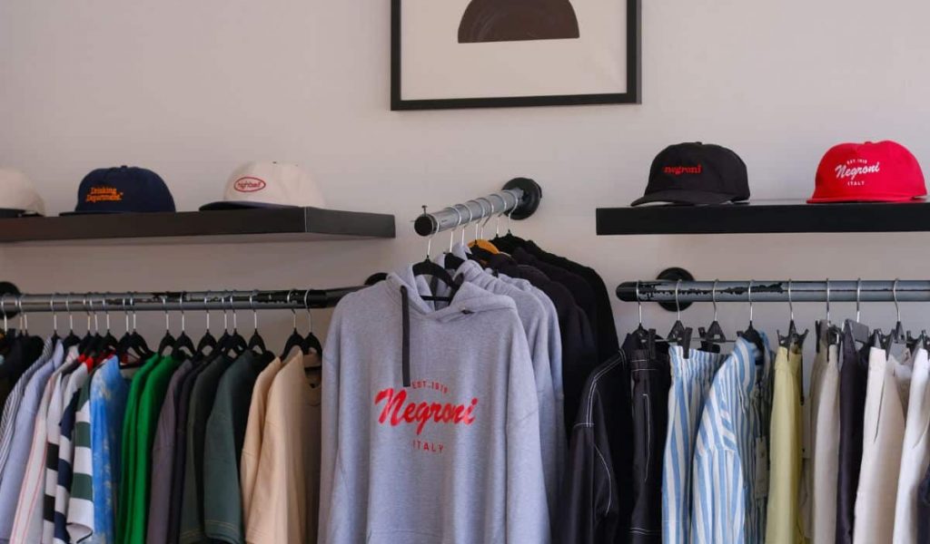 Casual yet refined clothing for men and women at Highball Culture