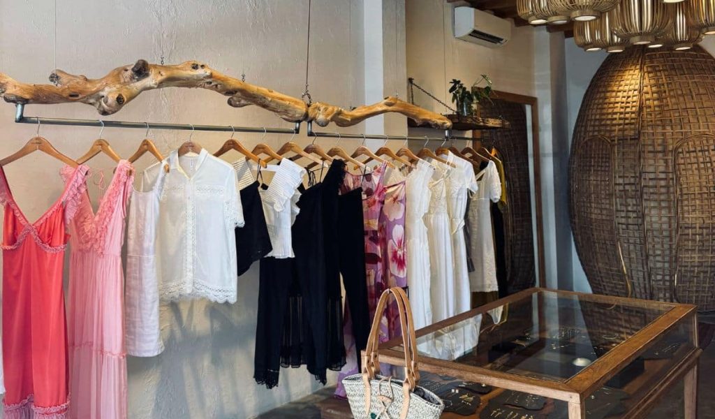 Lulu Yasmine with flowing dresses and elegant décor.