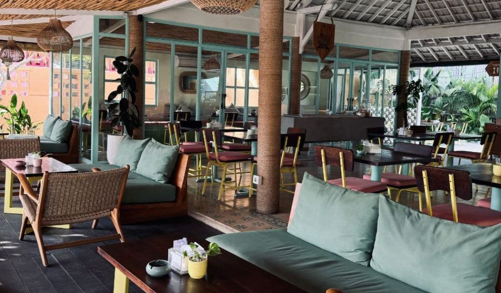 Traditional Indonesian warung interior in Uluwatu serving affordable local dishes